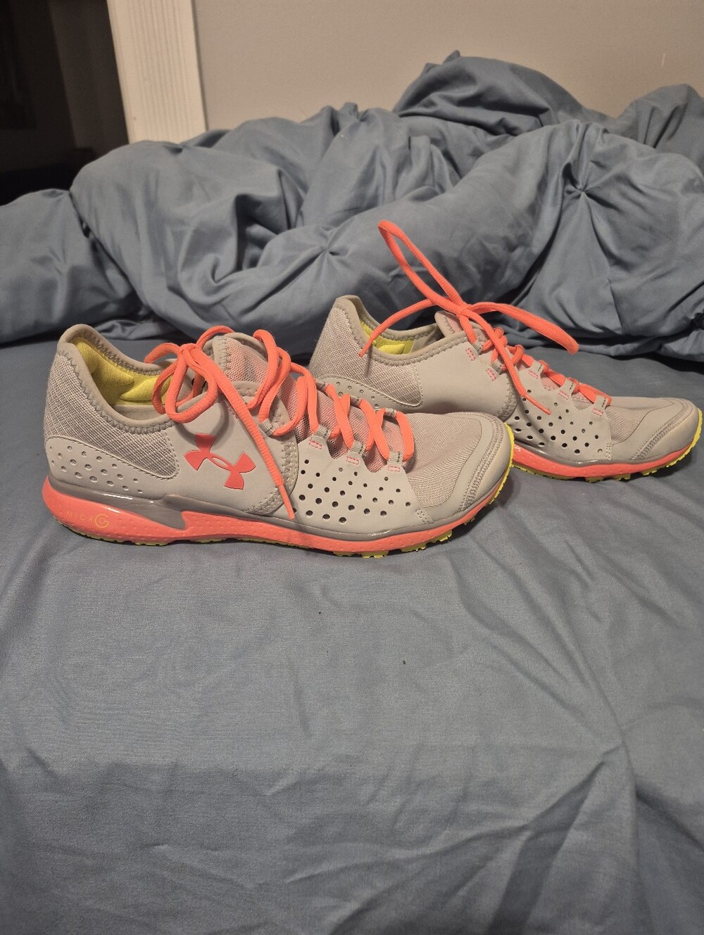 Under Armour Women’s Gray Athletic Shoes with Coral Accents